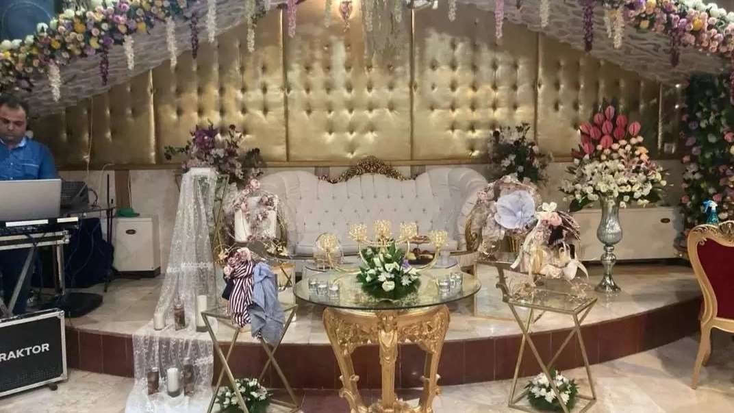 مجموعه پذیرایی باغ بهشت