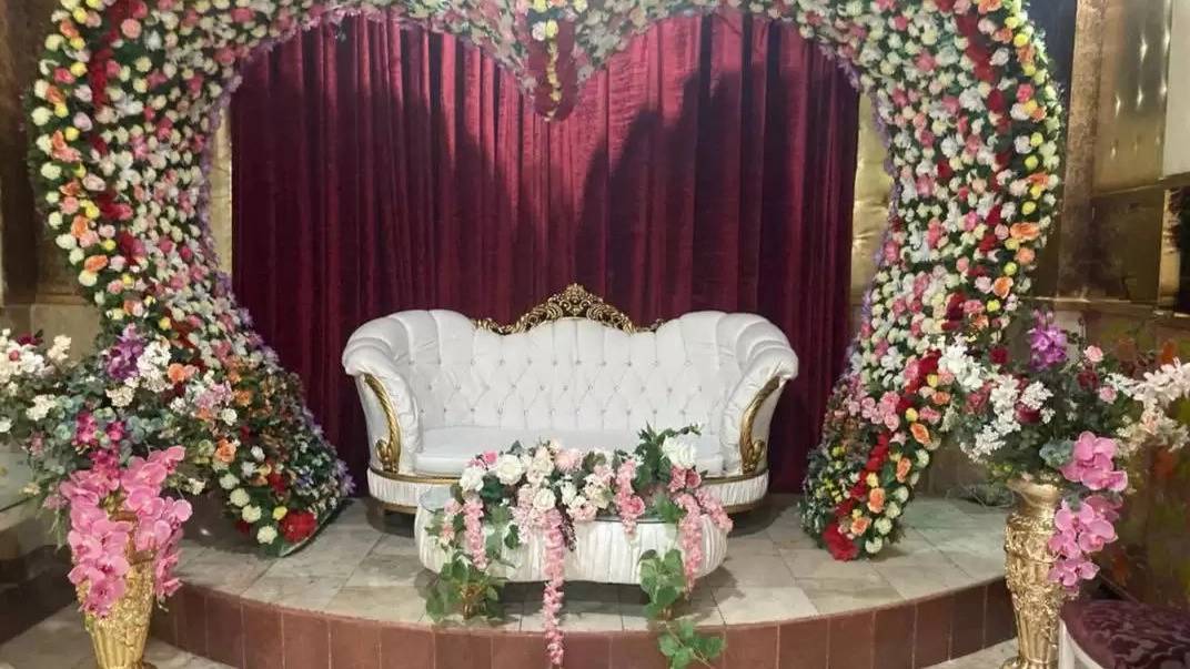 مجموعه پذیرایی باغ بهشت